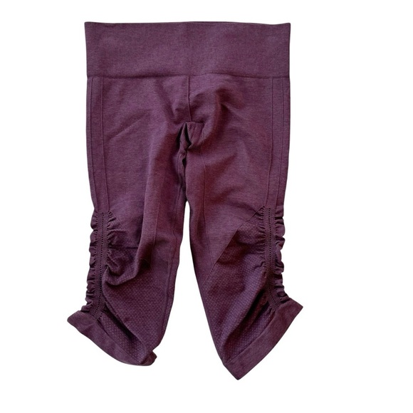 Lululemon In The Flow Crop II Heathered Berry Yum Yum Size 6 - Picture 5 of 11